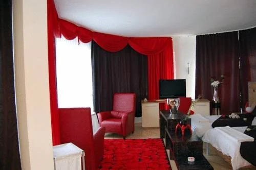 Yeni Tuana Otel
