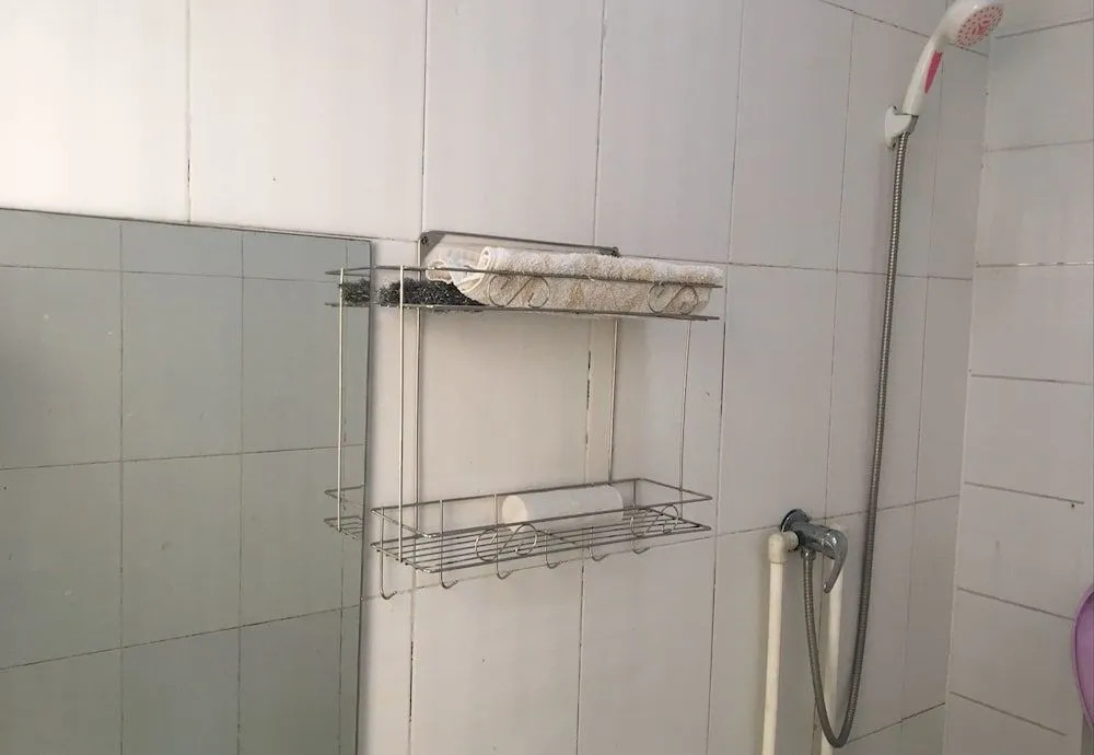 Waihuan Hostel