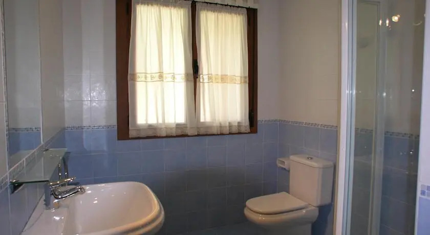 Apartamentos Puente La Molina