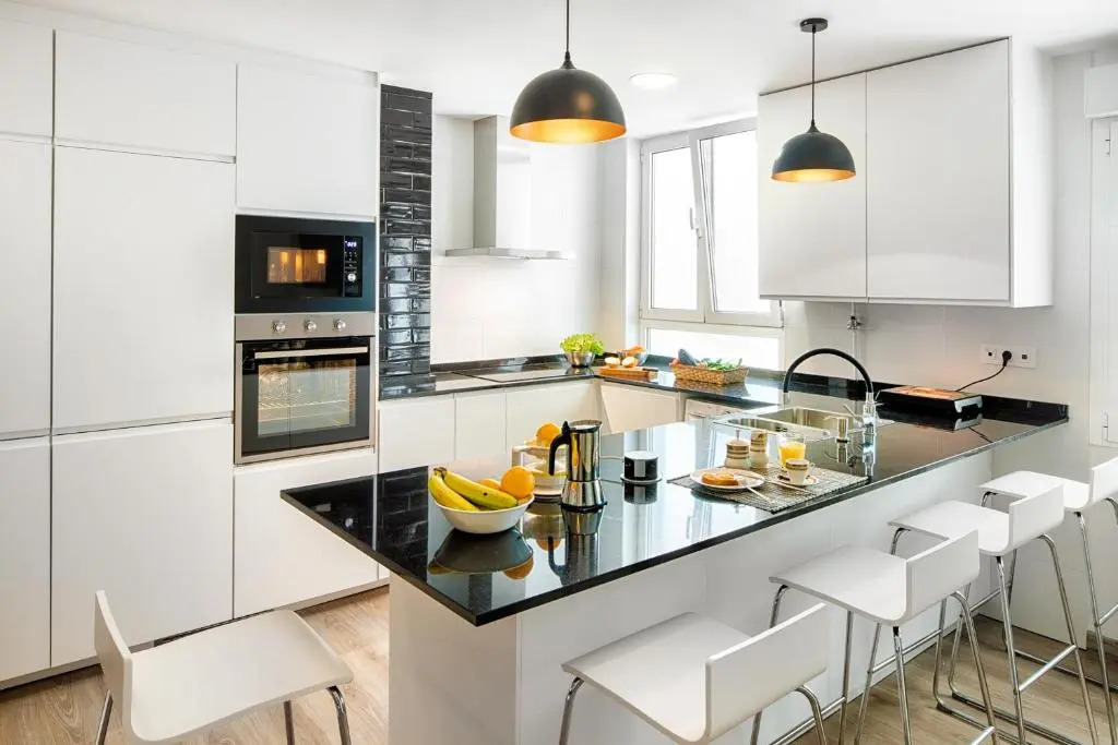 4 estaciones - Tu hogar en el corazón de Oviedo
