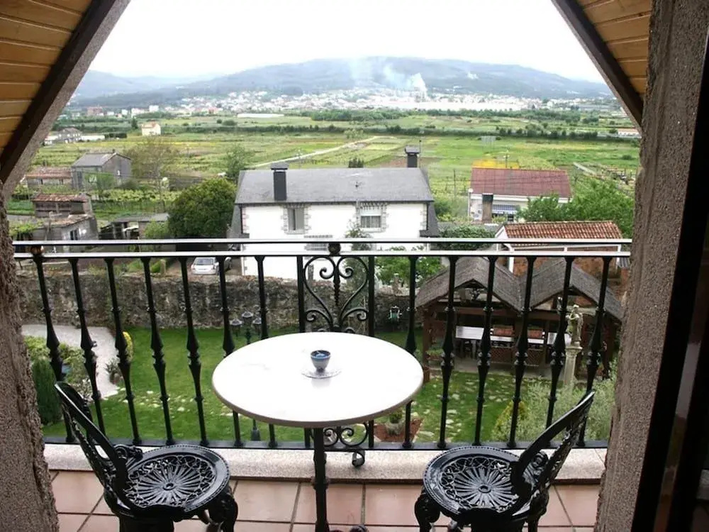 Casa Antiga Do Monte