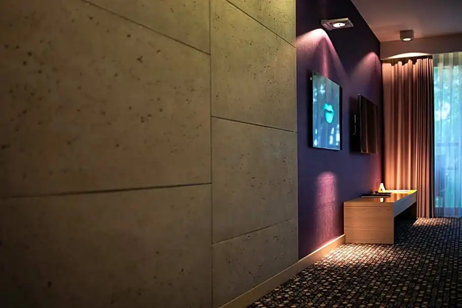 Bristol Art & Medical SPA