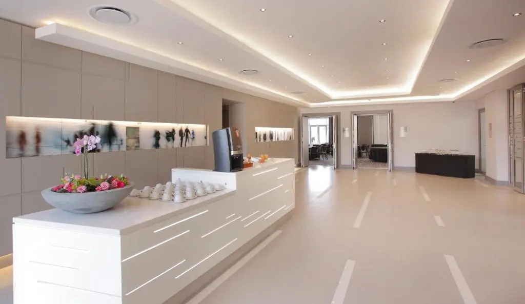 Seven Villa Hotel & Spa