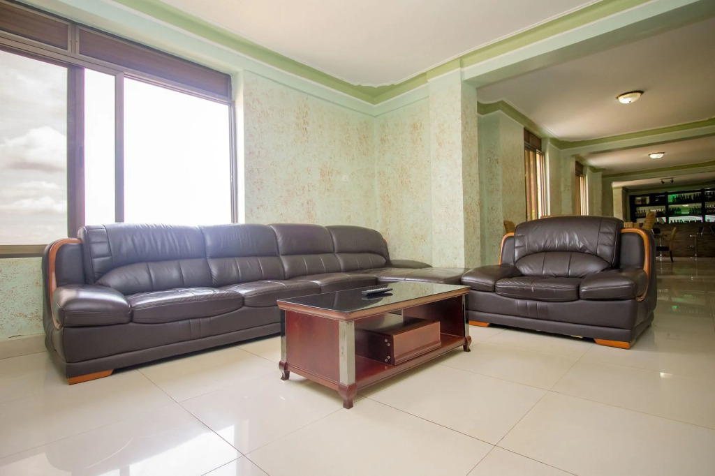 Tesh Hotel