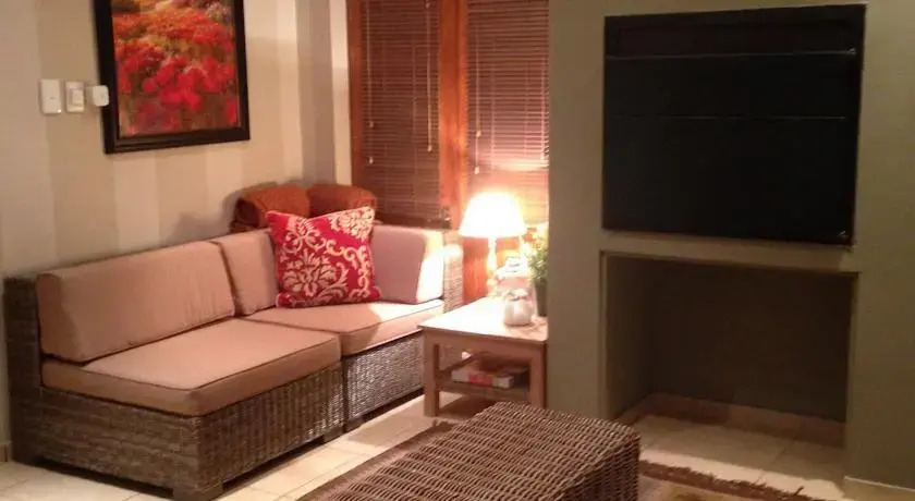 Fynbos Feniks Apartment