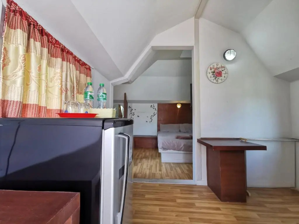 De Coco House