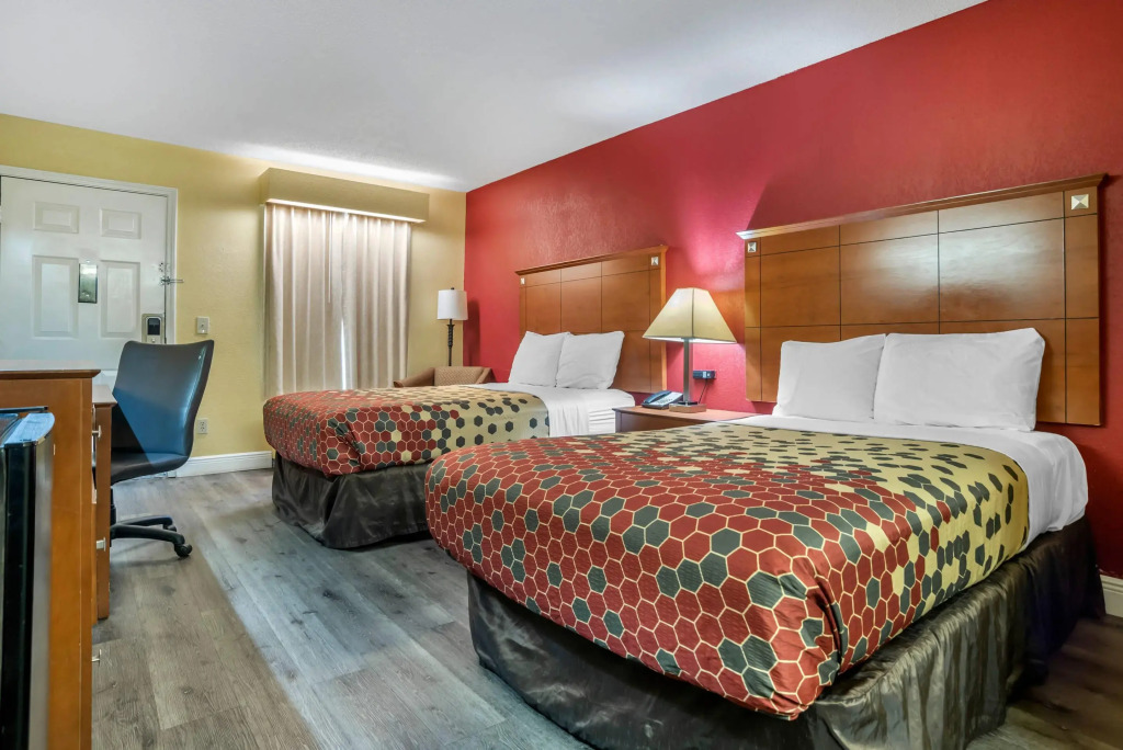 Econo Lodge Tupelo Barnes Crossing
