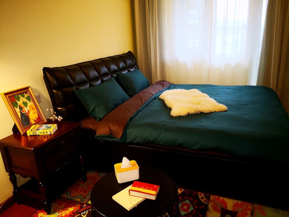 Splendiferous Apartment - Gubei Water Town