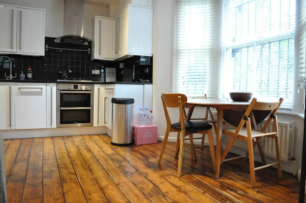 Fabulous 1 Bedroom Flat in Dalston Junction
