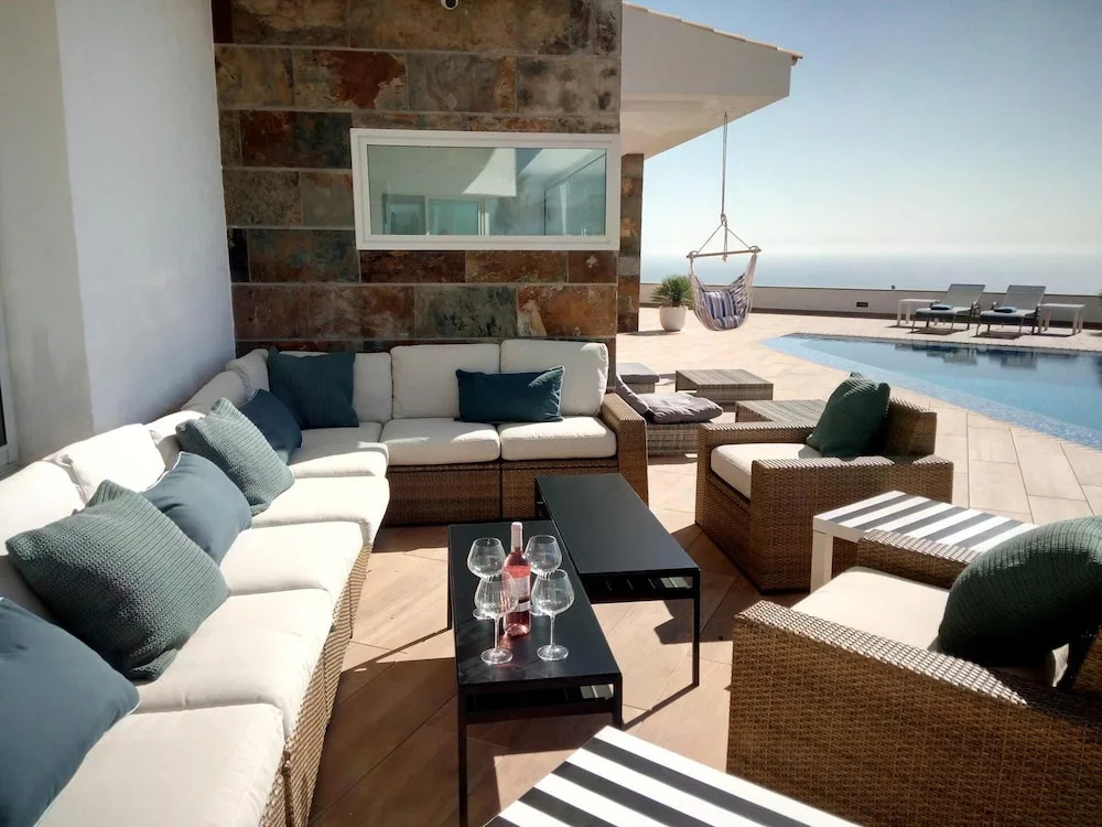 Luxury Modern Villa in Altea Hills, 6-bed