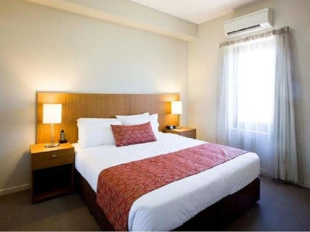 Gladstone Downtown Central Apartment Hotel Official