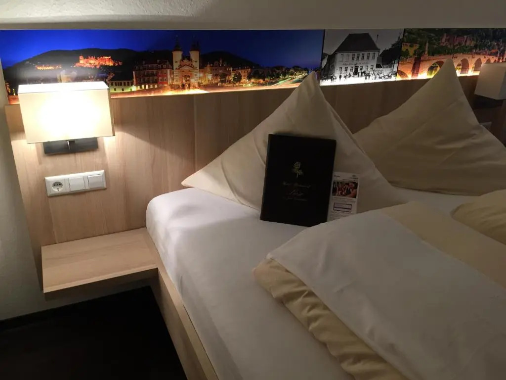 Hotel Rose Heidelberg inklusive Frühstück, Saunanutzung und Parkplätze nach Verfügbarkeit