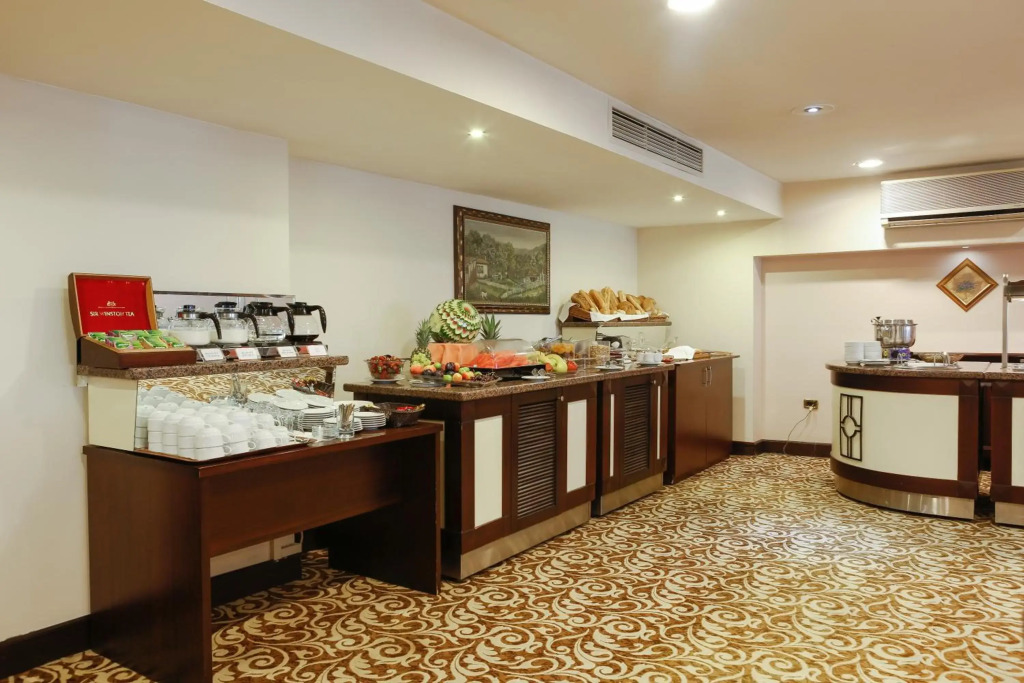 Central Hotel