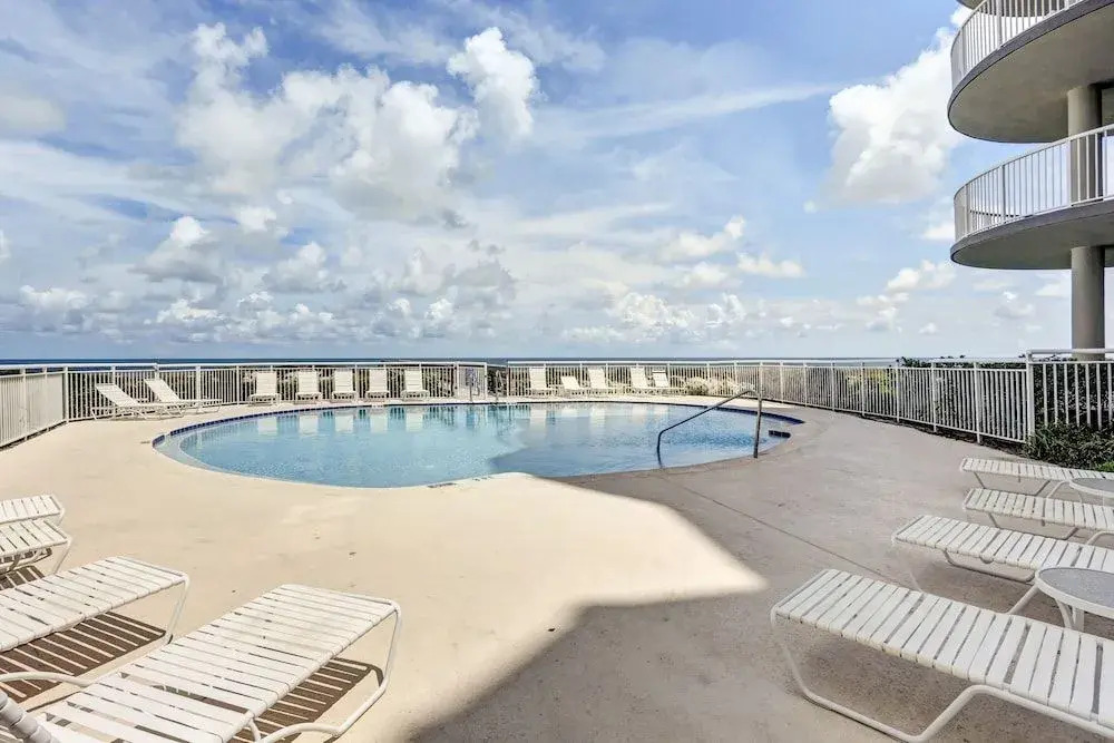 Luxury Condo With Atlantic Ocean View From Private Balcony By Redawning