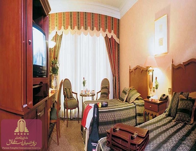 Parsian Esteghlal International Hotel