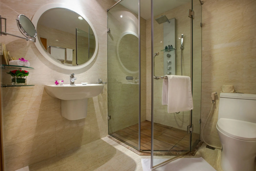 Eliana Ruby Hotel & Travel