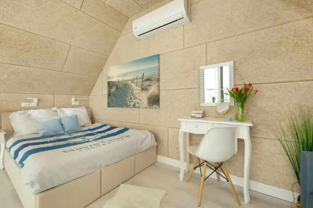 Comfortable House With, Whirlpool Bathtub Wrzosowo