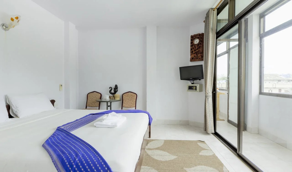 Again Thaicharm House at Patong Beach