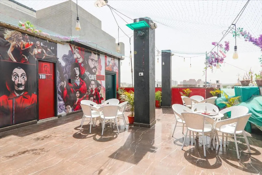 FabHotel SRG Inn