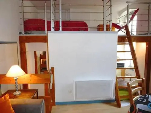 Apartment Studio Avec Mezzanine Et Balcon Sud, 2/4 Couchages