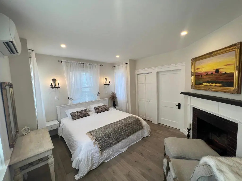 The Reminisce vacation home 5br/3bt,downtown BH