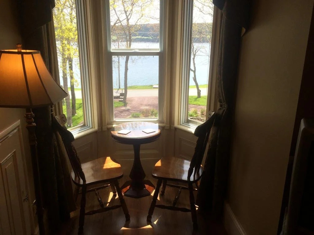 Rose Manor Inn B & B