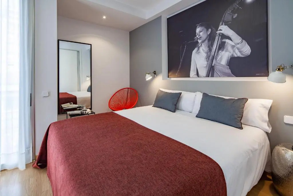 Habitat Apartments Hot Jazz