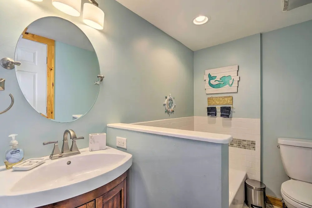 Jersey Apt - 1/2 Mi to Seaside Heights Beach