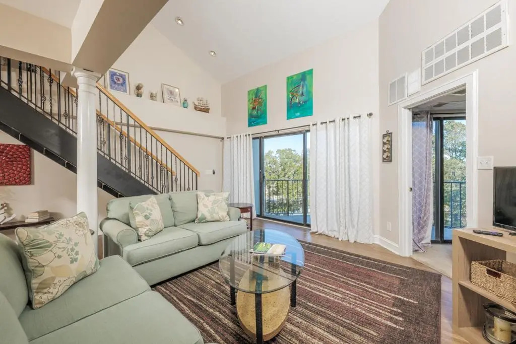 Forest Beach Villa 411