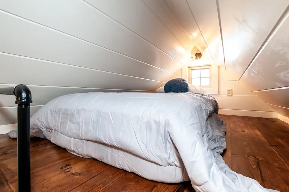 Windsor At River Rocks Landing Studio Bedroom Bungalow