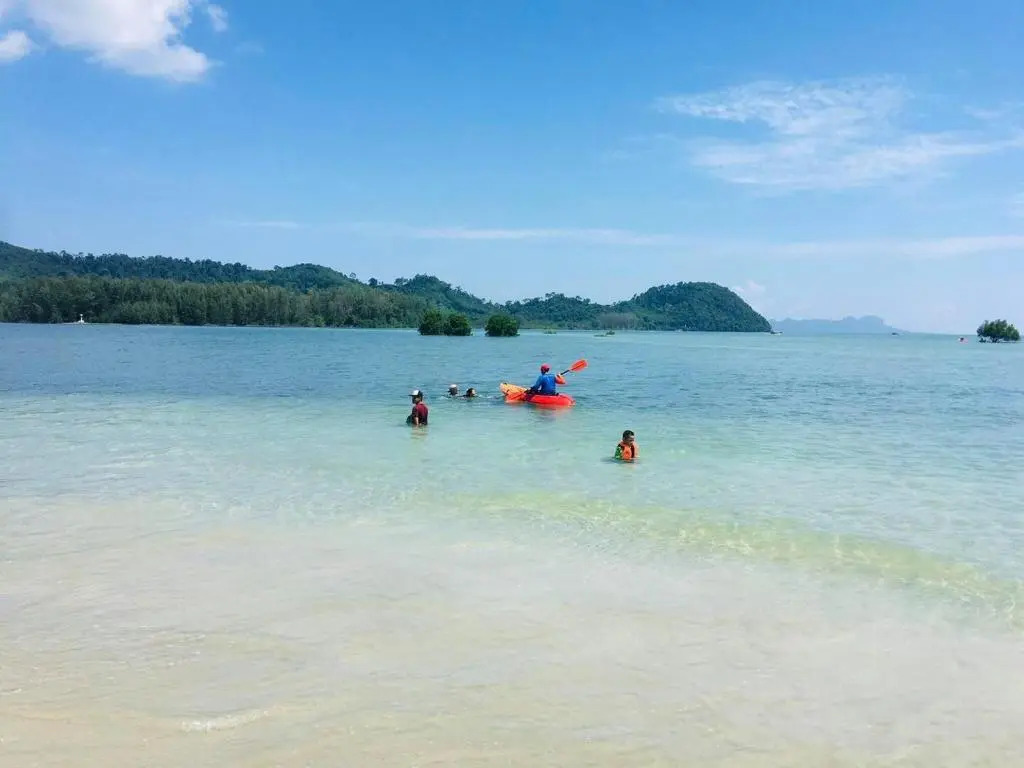 เกาะลิบงซันไรส์ โฮมสเตย์ Koh libong sunrise Homestay