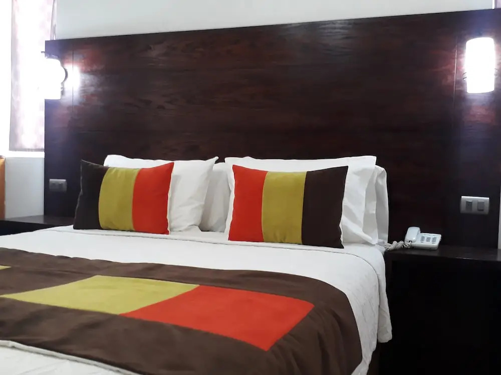 HL Hotel Low Cost