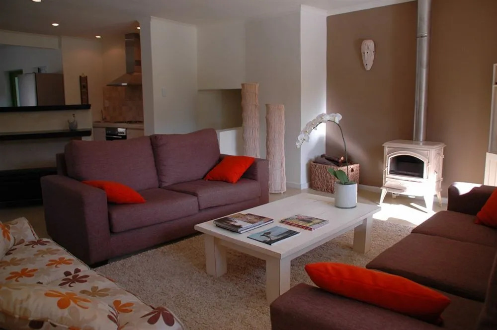 African Queen Guest House