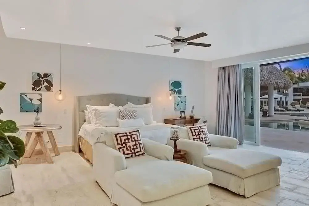 Luxurious 8-bedroom Dreamy Villa