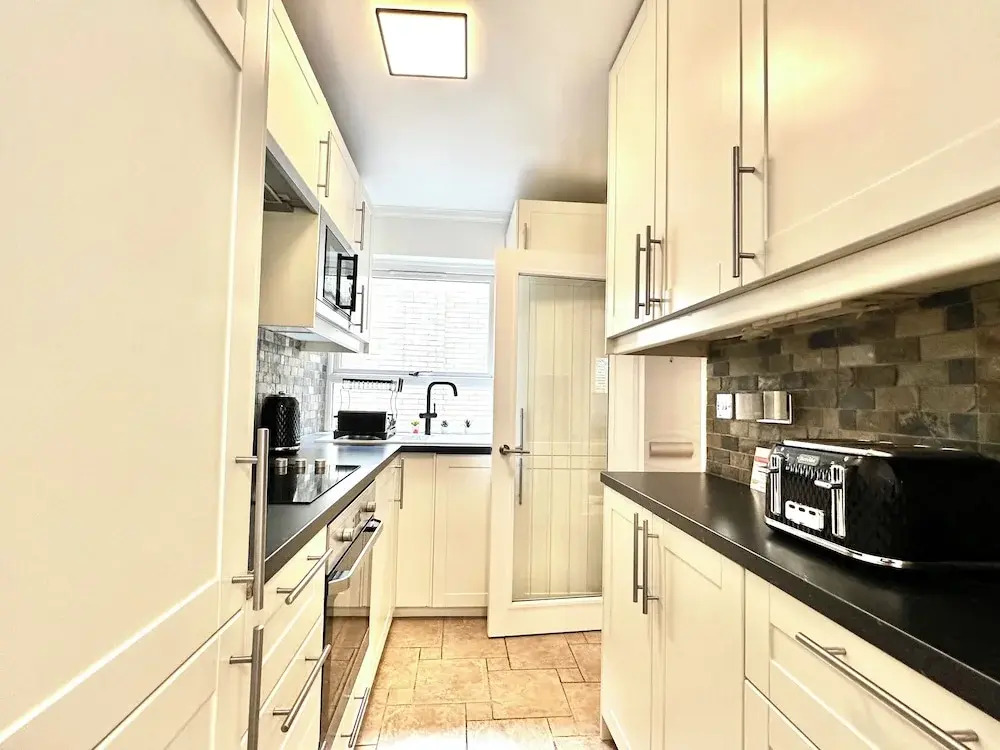 Clapham 3-bed Flat, Sleeps 6 With Free Parking