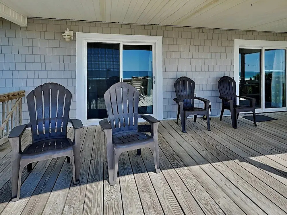 Kirk's Mema's Beach by Topsail Realty
