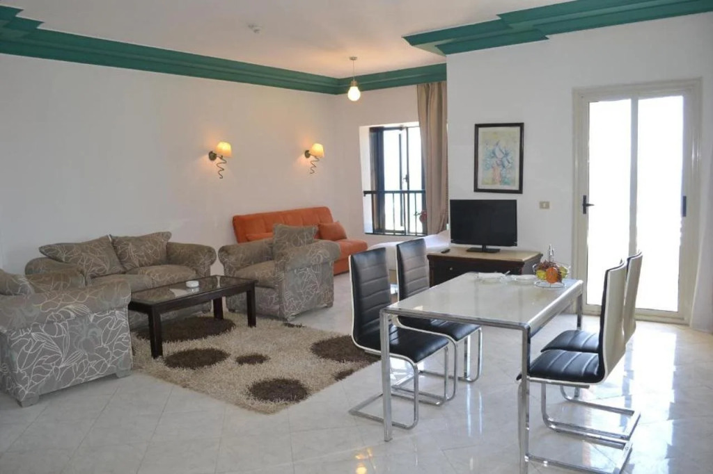 Roma Hotel
