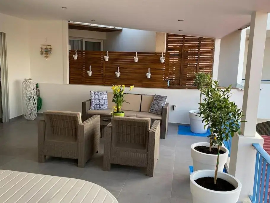 Casa Azzuro - Luxurious Modern Apartment Kapparis