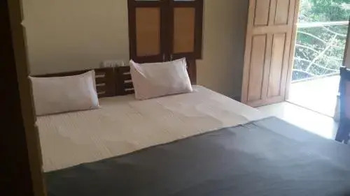 Chinnar Resort
