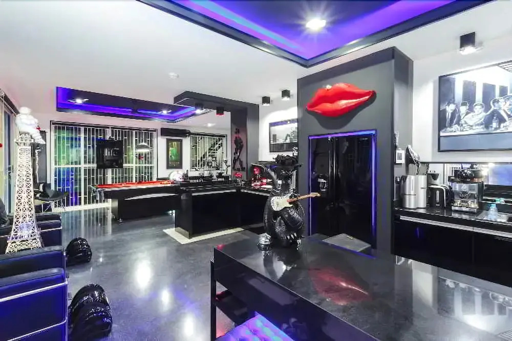 Gregs Club