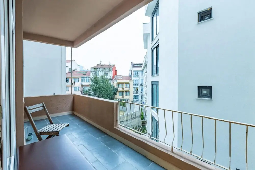 Central Flat Near the Bosphorus Shore in Uskudar