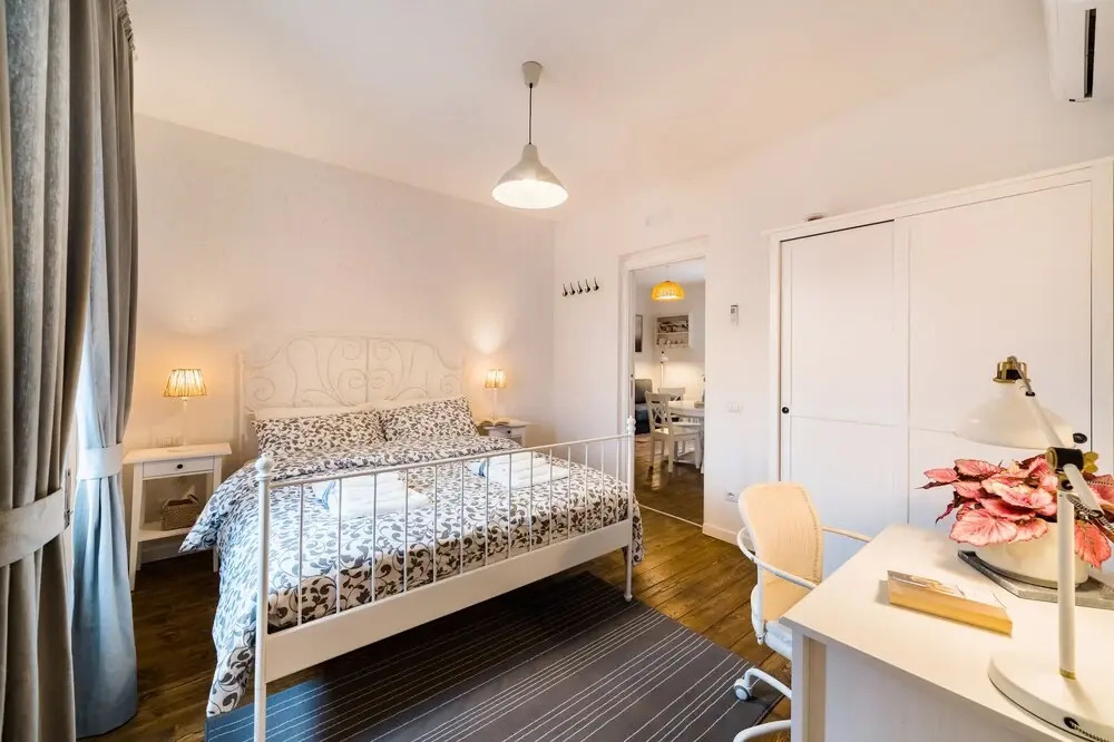 White Rooms