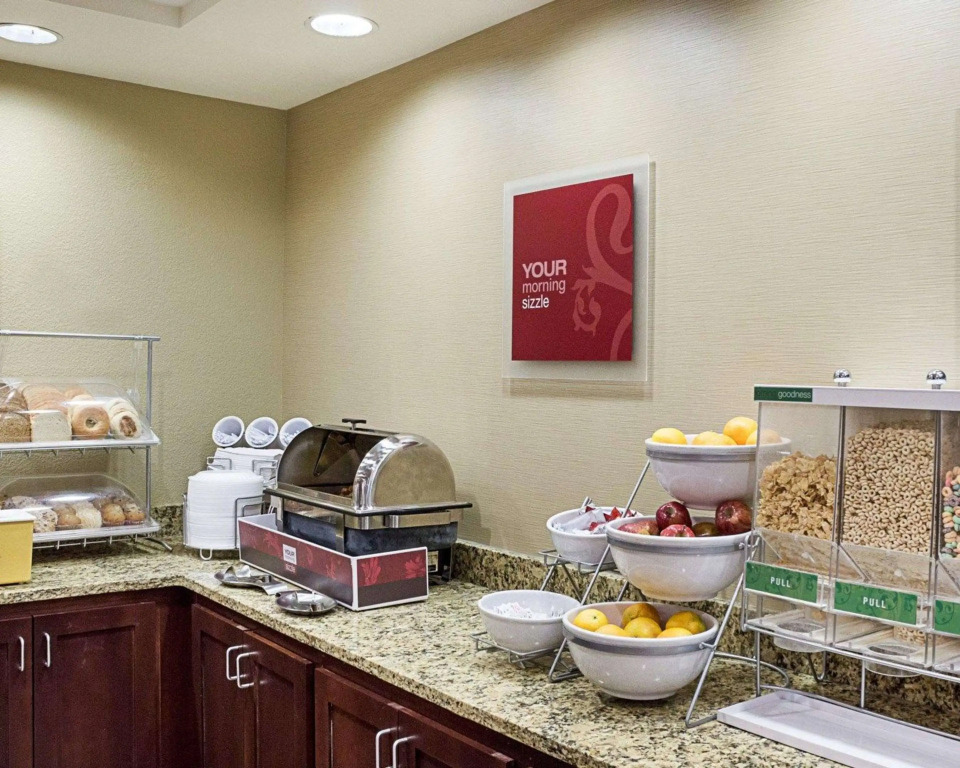 Comfort Suites Minot South