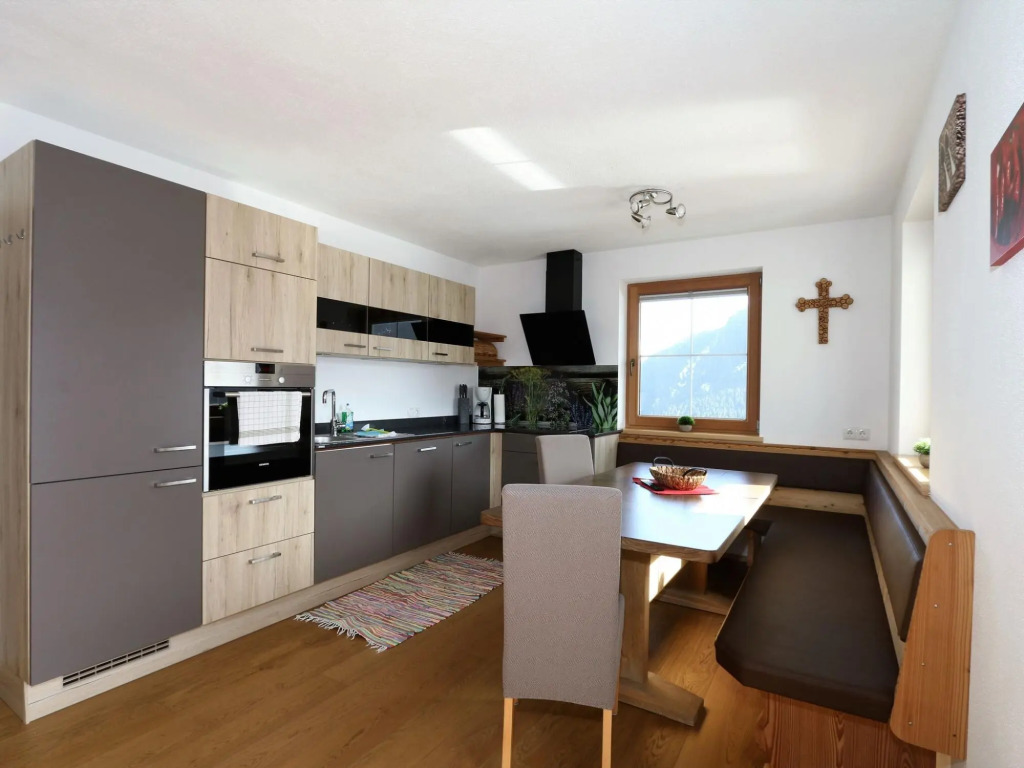 Apartment in Fugenberg Near Spieljochbahn