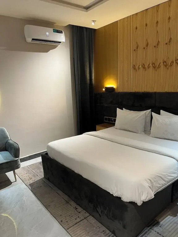 360 apartments and hotels