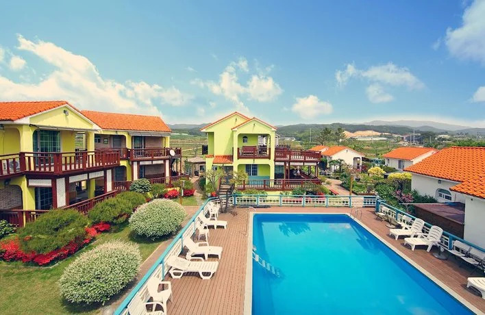 Sevenhalf Pension Gyeongju