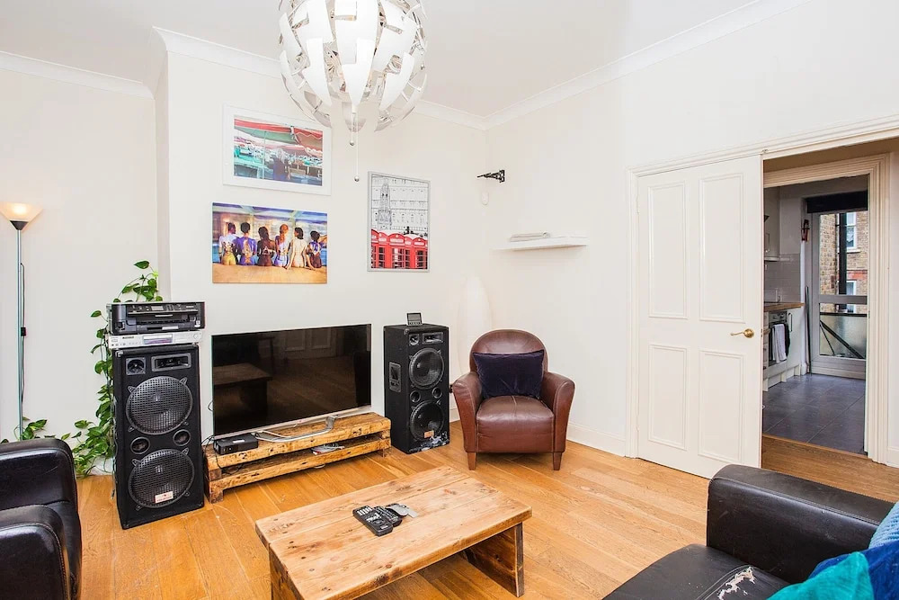 Shoreditch 2 Bedroom Flat