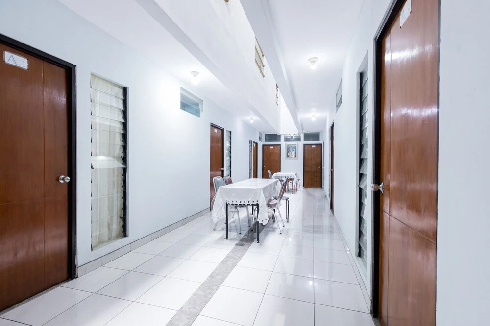 Cemara Gading by OYO Rooms