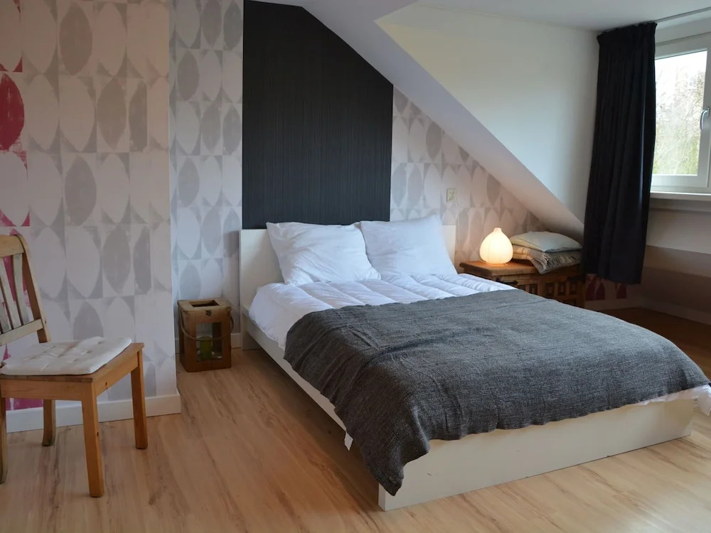 Attractive Holiday Home in Noordwijk With Garden