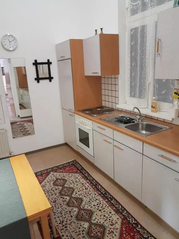 Gerald`s Apartment 10
